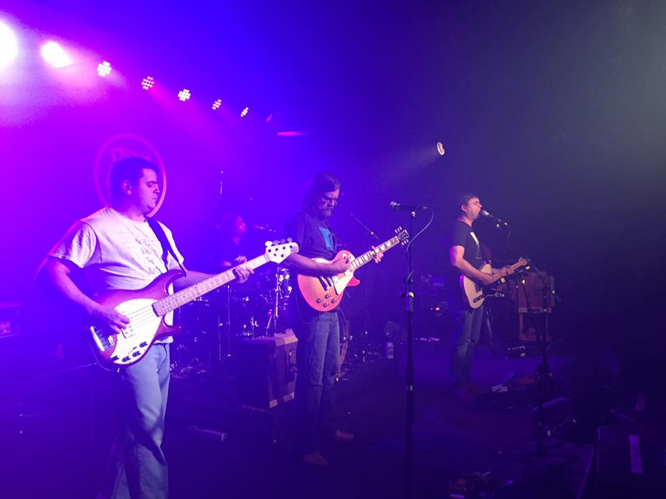 KING HIPPO live performance photo 1